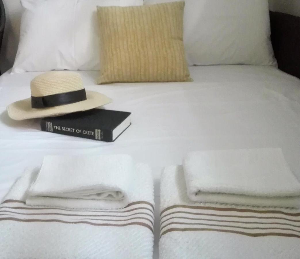 New Sea Escape Boutique Apt-Agii Aposto Li Beach Hriszí Aktí Haniá Kültér fotó