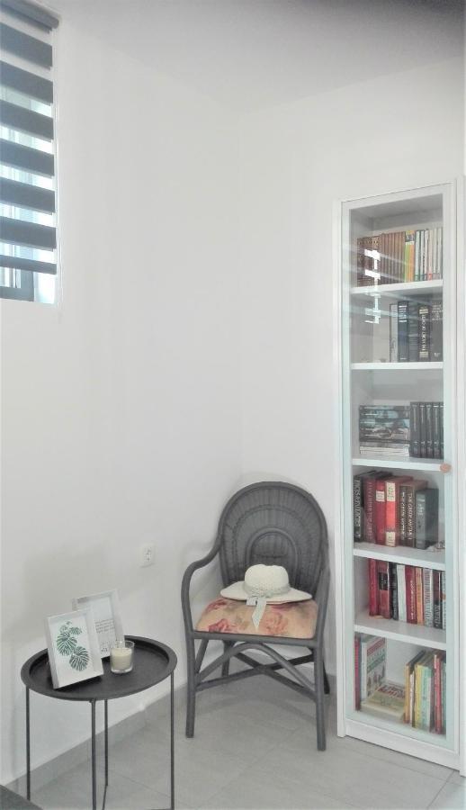 New Sea Escape Boutique Apt-Agii Aposto Li Beach Hriszí Aktí Haniá Kültér fotó